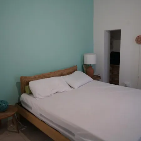 Artista Villa Gagliano del Capo